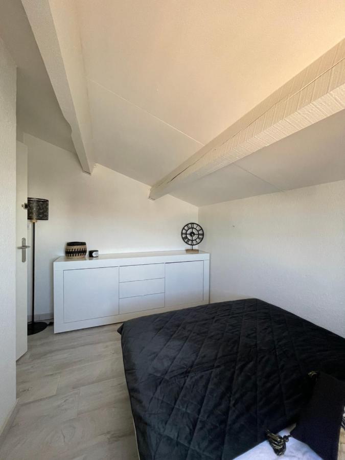 סן-מארי-דה-לה-מאר Appartement Duplex Climatise Le Trident מראה חיצוני תמונה